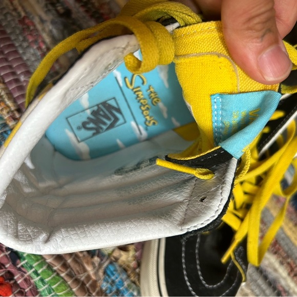 Men's The Simpsons Van's Shoes Sneakers Size M6 W7.5 - Picture 10 of 16